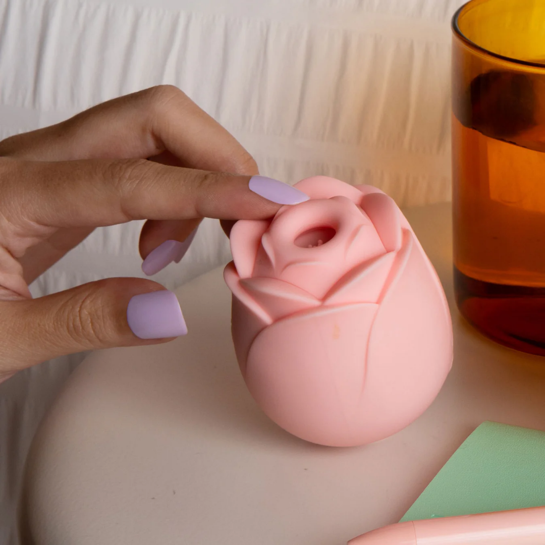 Alova Bloom Massager